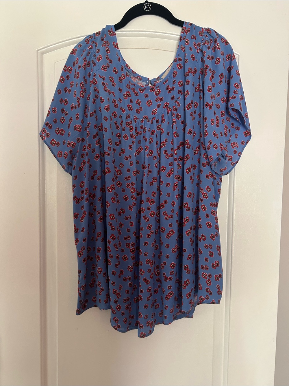 LOFT Blue Short Sleeve Floral Blouse